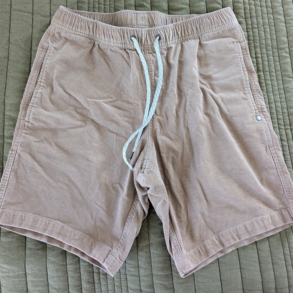 Vuori Men's Optimist Tan Corduroy Shorts